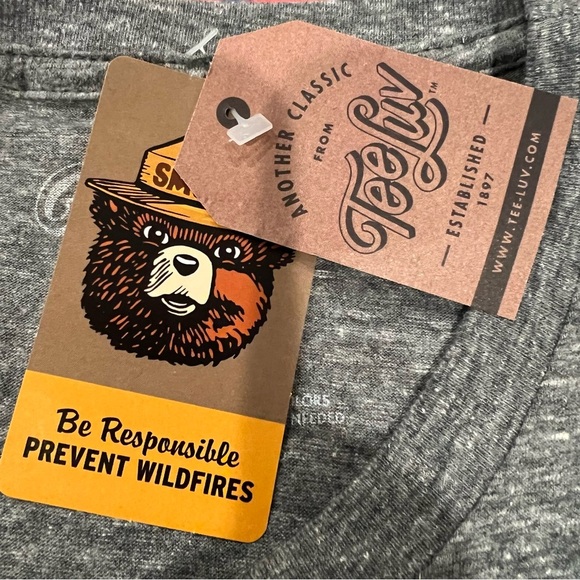 NWT NEW Tee Luv Smokey the Bear Gray T-Shirt Men’s Size XL Get Your Smokey On - Picture 4 of 6